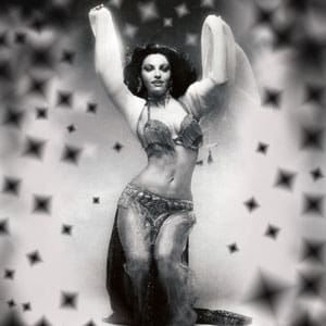 Belly dance Solo